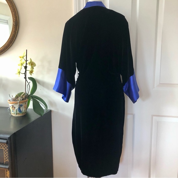 Flora Kung 80’s Velvet Wrap Dress - Picture 6 of 8
